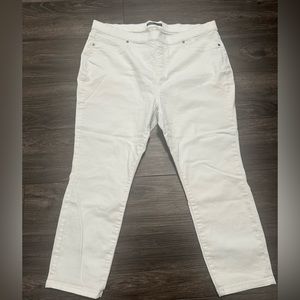 NWT Simply Vera Wang Jeggings